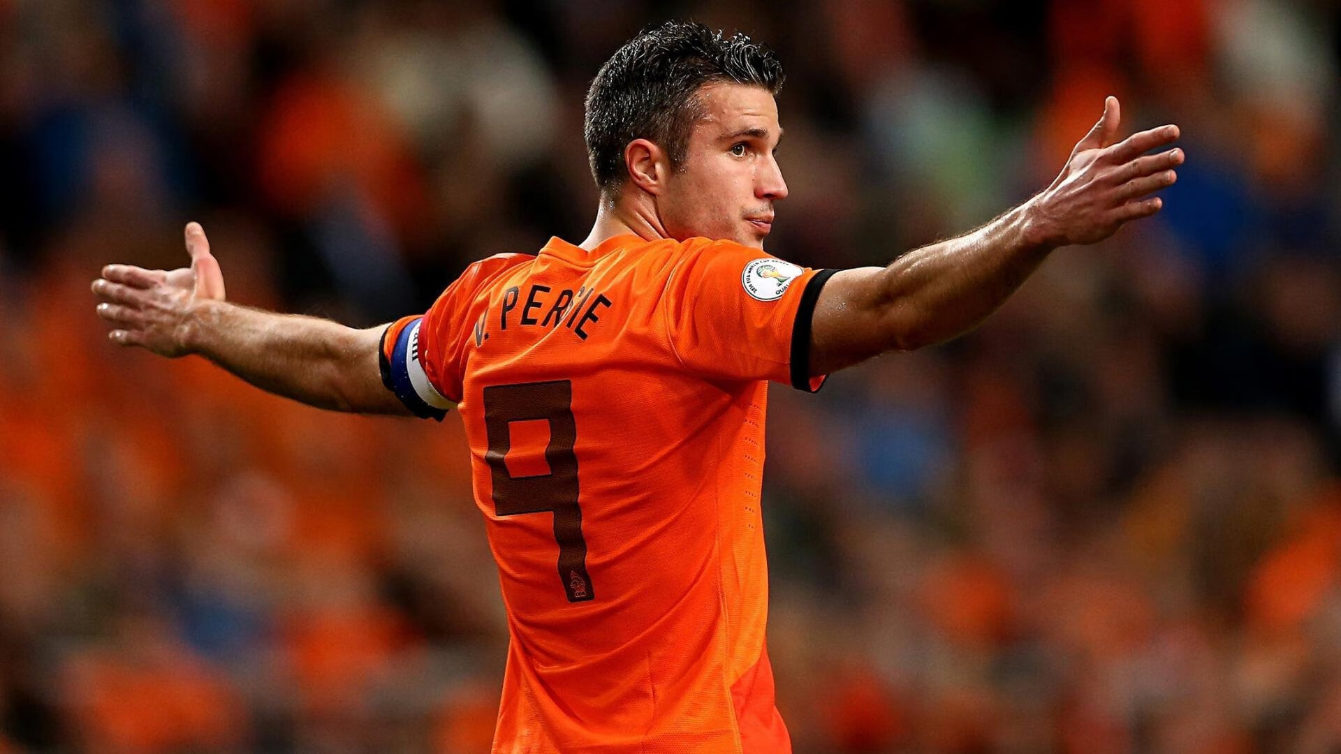 哈兰德禁区内的终结效率令对手后卫担忧,哈兰德fm