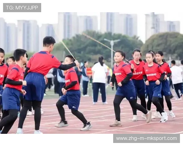 青少年运动员家庭支持项目助力成才道路，青少年运动员选材与培养